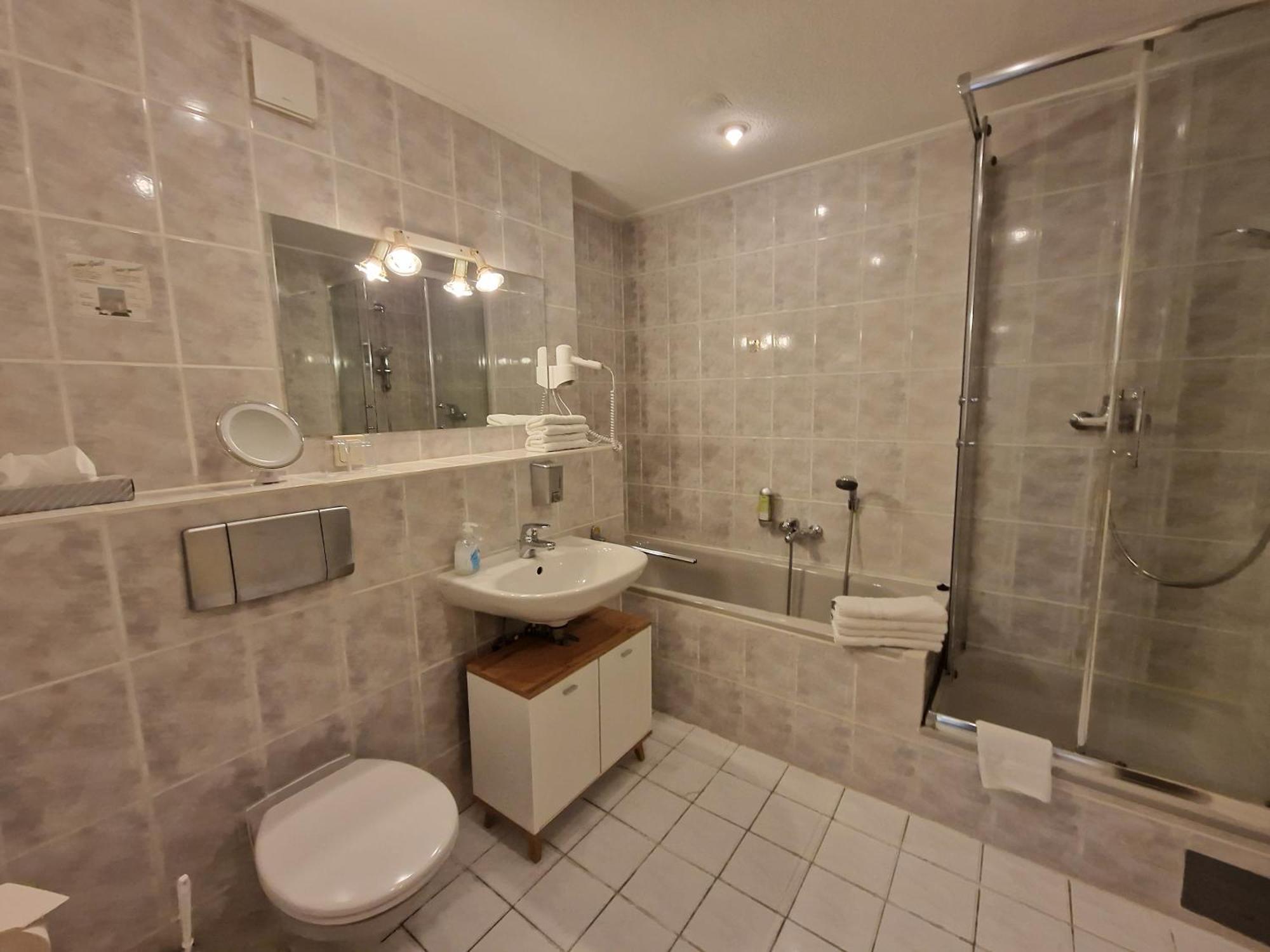 Hotel Haus Bremen Garni Екстериор снимка